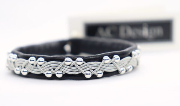Sami bracelet Trima in black reindeer leather